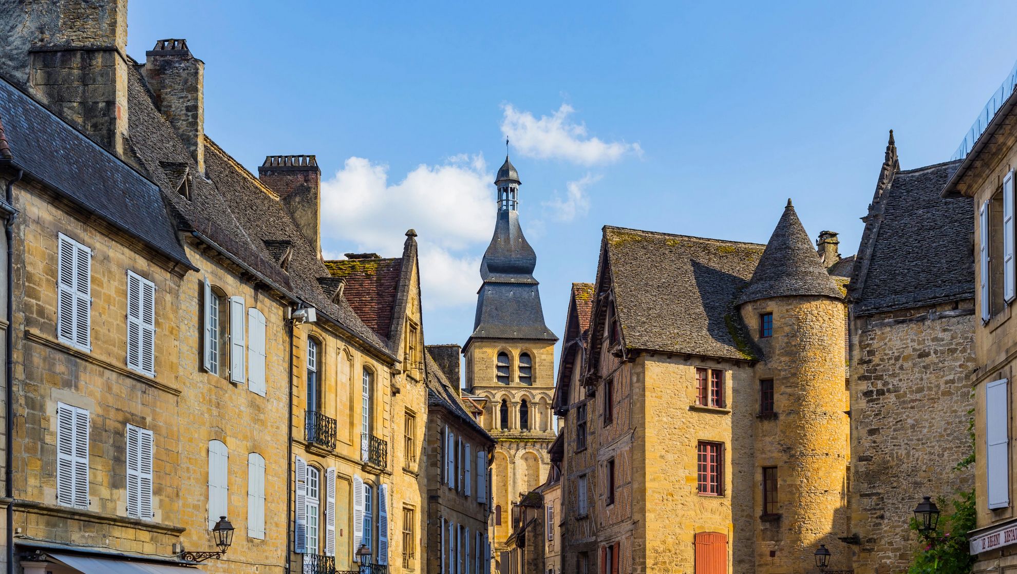 Anne Bécheau, Anne Becheau, visites guidées, visites privées, excursions, guide conférencière, Recherches historiques en Dordogne Périgord dordogne périgord